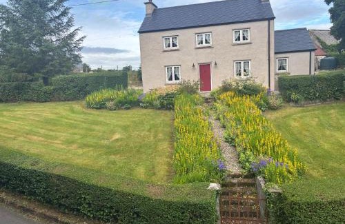 Dungiven Casa | Christie's Cottage Countryside Escape with Spa