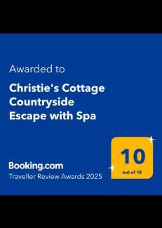 Dungiven Casa | Christie's Cottage Countryside Escape with Spa