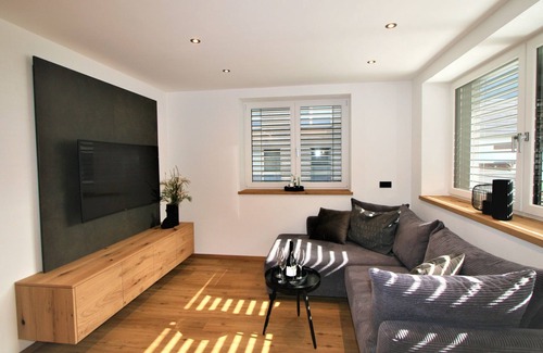 Brixlegg Apartamento | Christine by Interhome