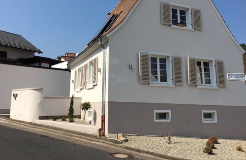 Weisenheim am Berg Apartamento | Christmann's Cottage