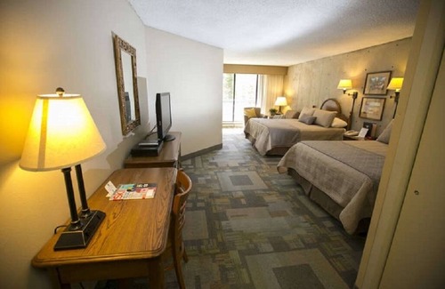Salt Lake Mountain Resorts Hotel | Christmas at Snowbird! Iron Blosam-unit1120