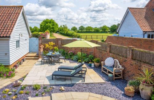 Snettisham Casa | Christmas Barn