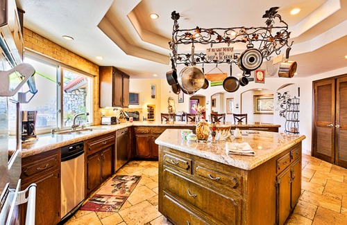San Clemente Casa | WEDDING SPECIAL ~ 25% OFF Sep, Oct & Nov Must Provide Wedding Venue to Quality