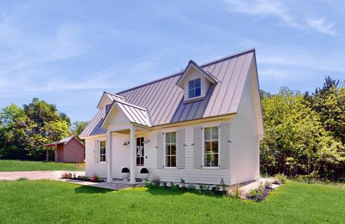 Brenham Casa | Christmas Hill Cottage A