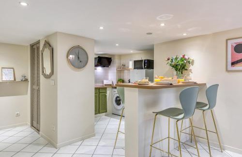 Quartier Vieux Marche-Cathedrale Apartamento | Chronos by Kleidos, Grand duplex, 4 personnes, 3 minutes Gros Horloge & Opéra de Rouen