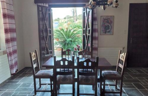Kymi-Aliveri Casa | Chrysa's House