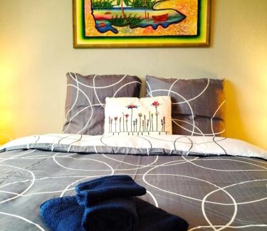 Chateauroux Casa | Chtx maison 7 pers jardin piscine