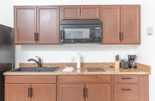 Huffman - O' Malley Apartamento | Chugach Mountain View Premium ll Suite 203