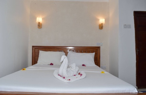 Zanzibar Town Hotel | Chukwani Executive Inn