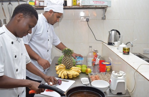 Zanzibar Town Hotel | Chukwani Executive Inn