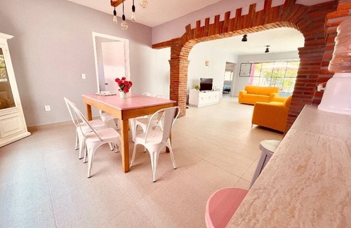 Las Quintas Casa | CHULA Boutique-House /A.C / Barbecue & Pool/ 10min from Cuernavaca