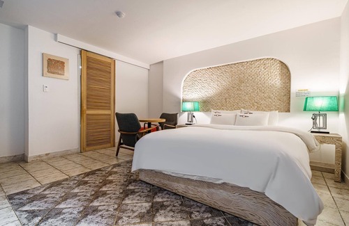 Chungju Hotel | Chungju Apple