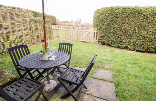 Darley Moor Cabaña | Iglesia Granja Cottage, EDLASTON