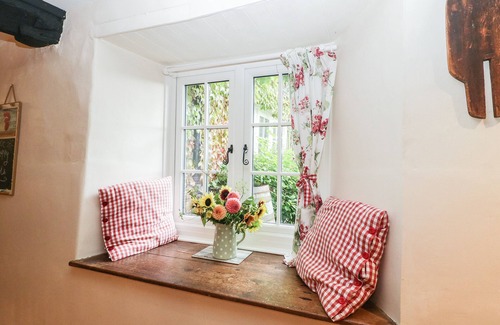 Winsham Cabaña | Church Farmhouse