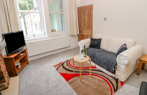 North Bitchburn Cabaña | CHURCH VIEW COTTAGE, pet friendly, with a garden in Cockfield