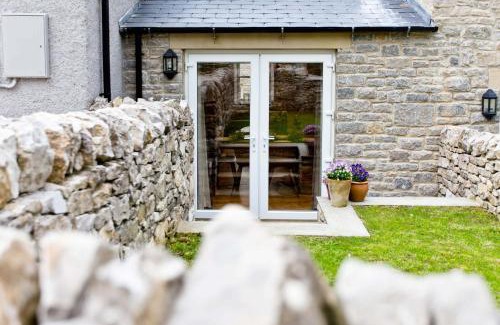 Taddington Casa | Church View