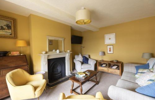 North Bitchburn Casa | Churchill Cottage