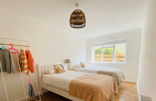 Trenance Casa | CHY DEWETHA, pet friendly, character holiday cottage in Mawgan Porth