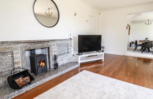 Redruth Casa | Chyrosen