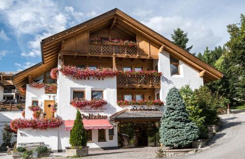 San Cassiano Apartamento | Ciasa Scjadu