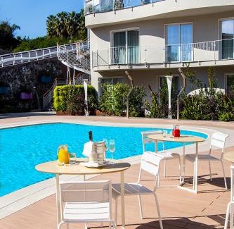 Aci Trezza Complejo | Ciclope Resort