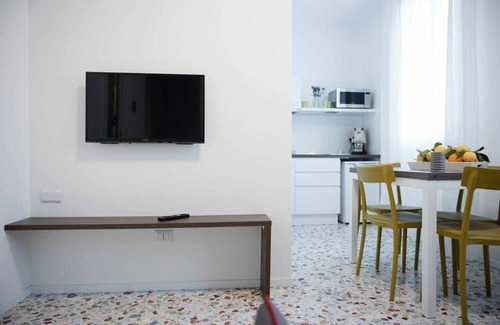 Alcamo Historic Center Apartamento | Cielo D'Alcamo vacation homes - Jester
