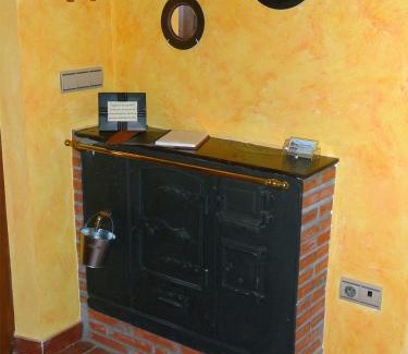 Acebedo Casa | Cinco Leyendas
