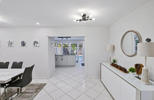 North Palm Beach Casa | Cinderella's Beach Cottage