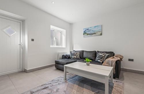 Roath Apartamento | Cinema Studio Room with Spa Facilities For Couples