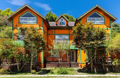 Ren'ai Casa | Cingjing Star Lohas Manor B&B