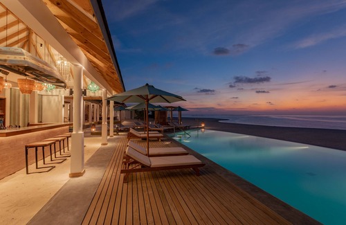 Hakuraa Huraa Hotel | Cinnamon Hakuraa Huraa Maldives - Adults Only