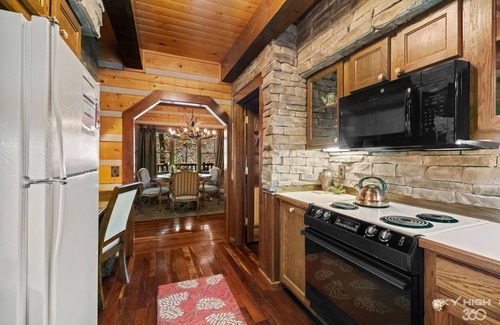 Eureka Springs Cabina | Cinnamon Valley Resort