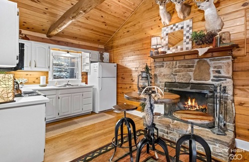 Eureka Springs Cabina | Cinnamon Valley Resort