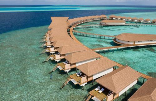 Aarah Complejo | Cinnamon Velifushi Maldives