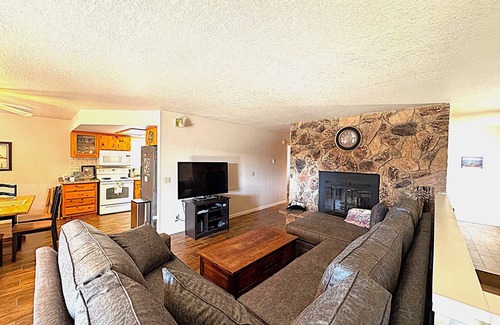 Oak Shores Casa | Circle Oak Lake View Family Home