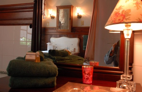 Saratoga Springs Cama Y Desayuno | Circular Manor Bed and Breakfast