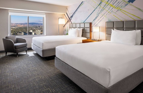 Downtown Reno Complejo | Circus Circus Hotel Casino Reno at THE ROW