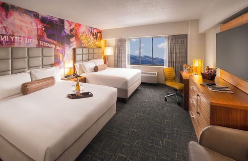 Downtown Reno Complejo | Circus Circus Hotel Casino Reno at THE ROW