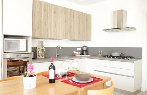 Cisano Apartamento | Cisano Holiday Apartment