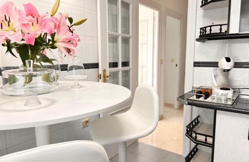 La Zubia Apartamento | Cisneros Royal
