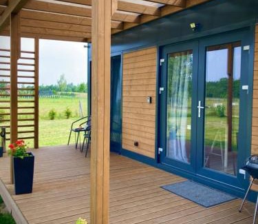 Szeligi Cabina | Cisy Resort-bon turystyczny,ogrodzony teren na wyłączność,150 m od jeziora