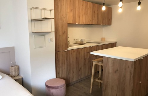 Saint-Germain-les-Corbeil Apartamento | Cit'hôtel - Appartement Boisé
