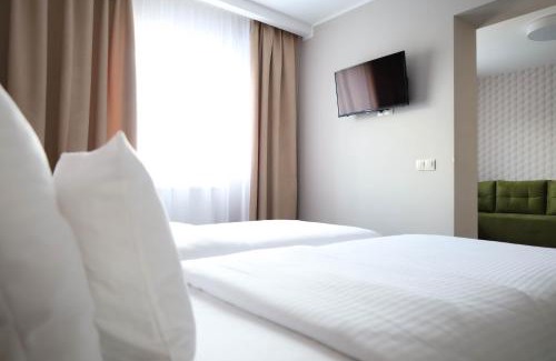 Raszyn Cama Y Desayuno | Citi Hotel's Warszawa-Falenty