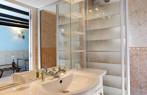 Cherbourg-en-Cotentin Hotel | Citotel Beausejour