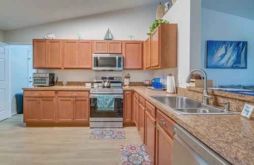 Citrus Springs Casa | Citrus Springs Retreat w/ Grill & Screened Porch!