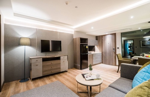Nana Hotel | Citrus Suites Sukhumvit 6 by Compass Hospitality