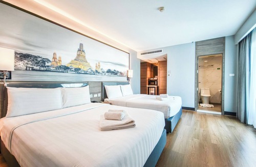 Nana Hotel | Citrus Sukhumvit 11 Bangkok by Compass Hospitality