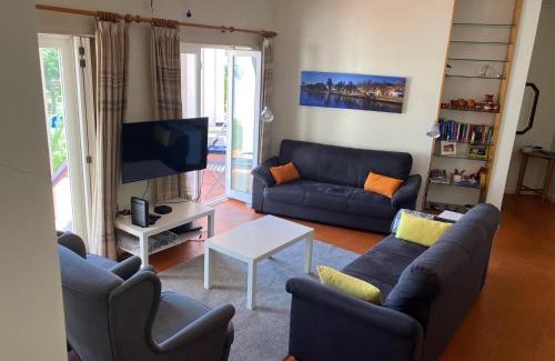 Albergaria-a-Velha Casa | Citrus Tree House, private pool and garden.