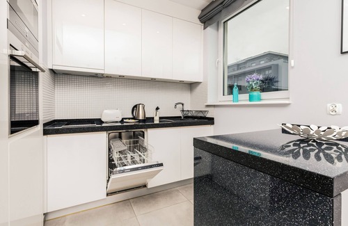Przymorze Apartamento | City and Sea View Apartment by Renters