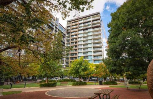 Adelaide Central Business District Apartamento | City apartment, pool & carpark